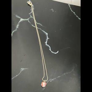 Kendra Scott yellow gold pendant necklace